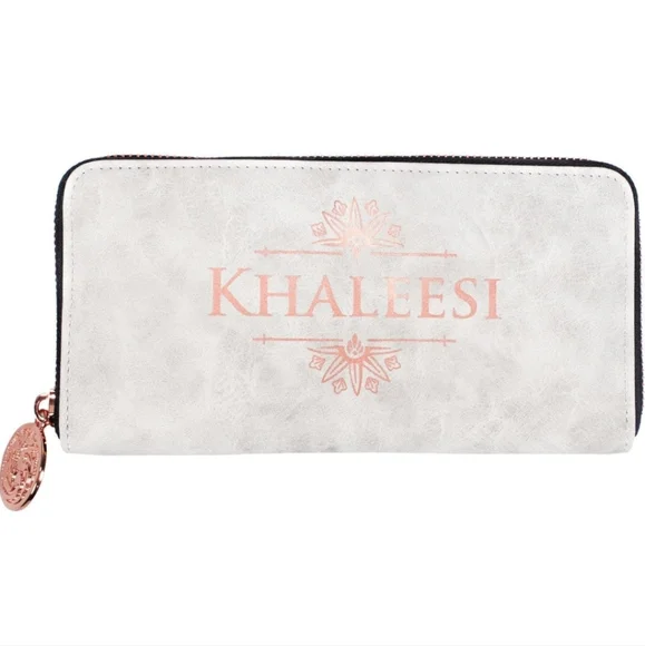 Games of Throne theme New half moon wallet. - Picture 2 of 9